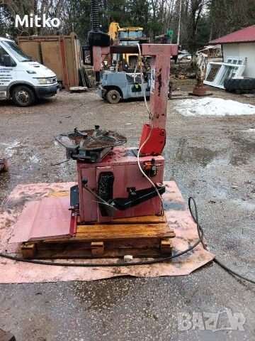 продавам машина за гуми , снимка 5 - Вулканизатор, баланс на гуми - 53291985