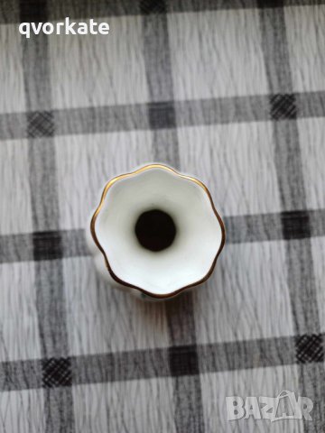 Малка ваза, снимка 2 - Вази - 43781198