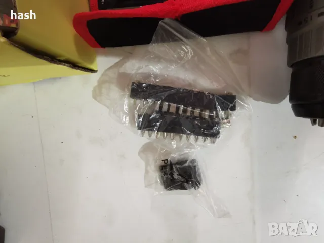 Професионална акумулаторна бормашина/винтоверт HYCHIKA 18V 60 Nm акумулаторна бормашина , снимка 8 - Винтоверти - 48570976