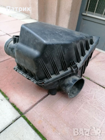 Кутия въздушен филтър БМВ Е60 Е61Е63 Е64 BMW E60 E61 E63 E64 520i 523i 525i 530i 630i, снимка 3 - Части - 36541798