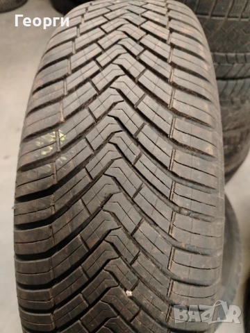 4бр. всесезонни гуми 215/65/17 Continental