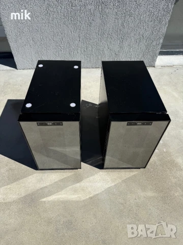 Малка хладилна витрина с вентилатор, снимка 2 - Витрини - 50665695