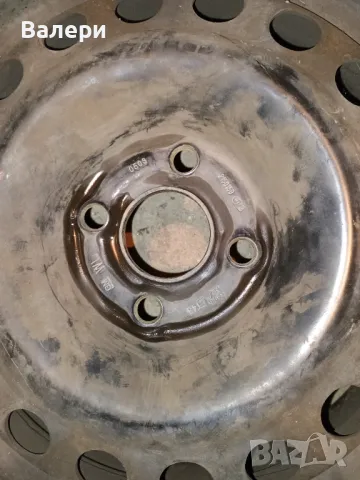 2 броя желязни джанти за Форд фиеста 2004 година , снимка 2 - Гуми и джанти - 50428099