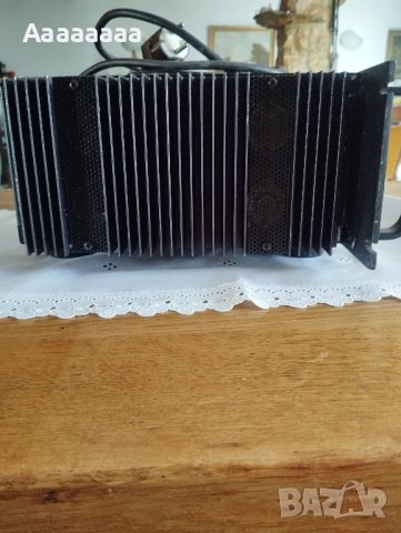 Продавам крайно стъпало Cerwin-Vega M200, снимка 3 - Ресийвъри, усилватели, смесителни пултове - 43802160