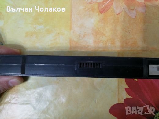 Продавям батерия , снимка 2 - Лаптопи за дома - 27601163