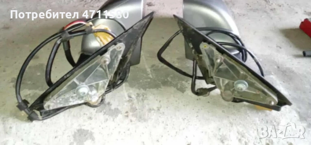 Огледало ляв-десен брой 30-евро за Ауди  А4 комби 2.5 TDI 163к.с  2003г, снимка 3 - Части - 53467866