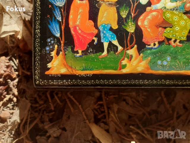 Уникална руска лакова кутия ръчно рисувана сцена от приказка, снимка 3 - Антикварни и старинни предмети - 53416926