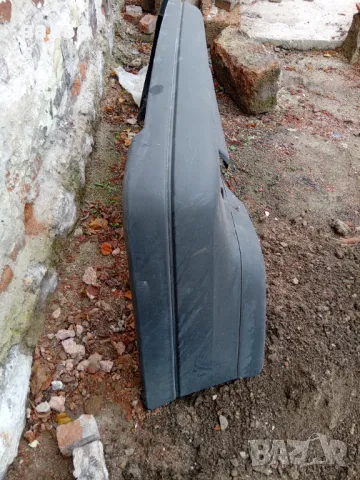 Задна броня за фолксваген пасат 2/бартер за авторадио/, снимка 4 - Части - 47838649