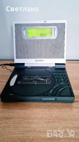 Sony icf-CD2000S, снимка 2 - Радиокасетофони, транзистори - 51748685