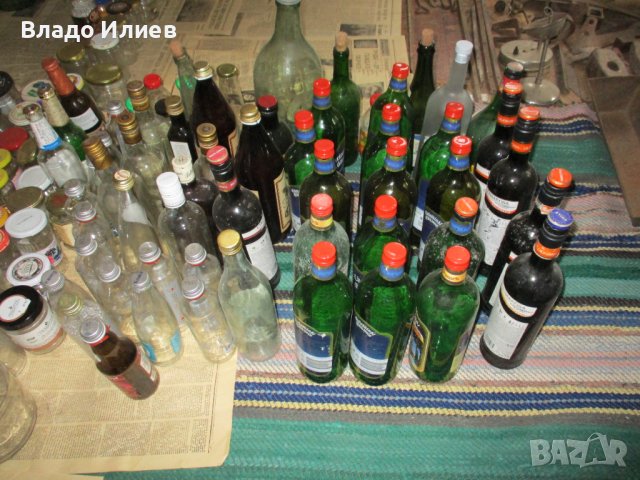Бутилки с винтови и пластмасови капачки и с тапи разнообразни в отлично състояние, снимка 5 - Буркани, бутилки и капачки - 34413748