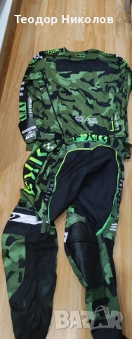 Мотокрос екип FXR, снимка 4 - Спортни дрехи, екипи - 51836179