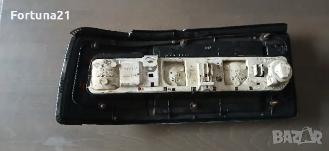 Toyota Supra MK3 1986-1988 - десен стоп, снимка 2 - Части - 49647271