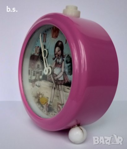 Анимиран механичен будилник , снимка 3 - Антикварни и старинни предмети - 43878755