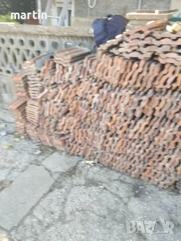 Продавам керемиди и капаци 
