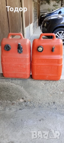Продавам резервоари за гориво за извънбордови д-ли по 25литра, внос от Италия