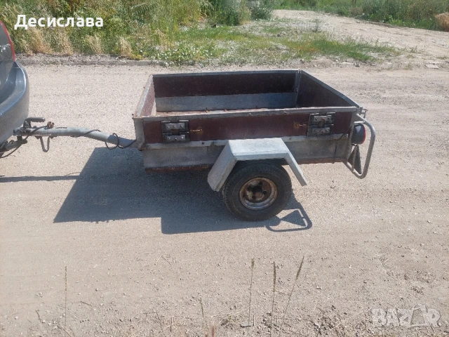 Ремарке без документи , снимка 1