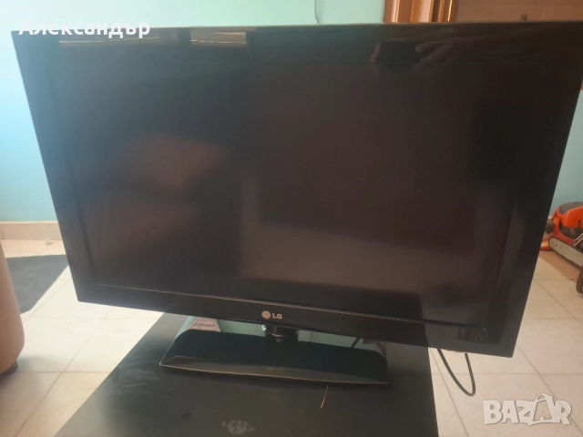 LG телевизор 32 инча модел 32LD450, снимка 2 - Телевизори - 51705250
