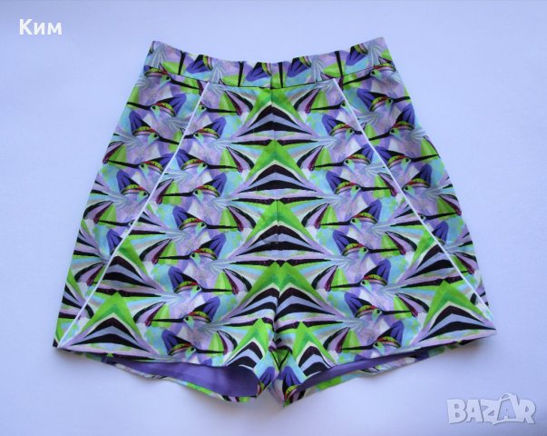 Къси панталонки Katya Dobryakova 3D принт с колибри, снимка 1 - Панталони - 38660672