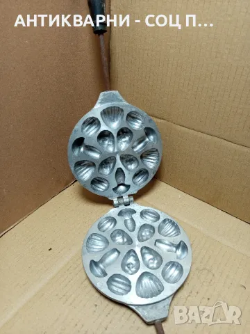 Соц Стар Гофретник За Печене На Тестени Сладки., снимка 4 - Антикварни и старинни предмети - 49995755