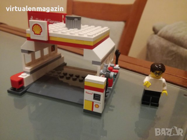 Конструктор Лего - Lego Ferrari 40195 - Shell Station polybag, снимка 1 - Конструктори - 39233955