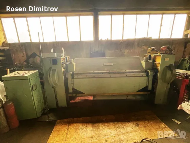 Прецизно гънене на ламарина и метални профили с апкант