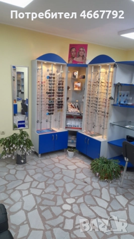 Мебели за оптически магазин, снимка 2 - Стелажи и щандове - 52642080