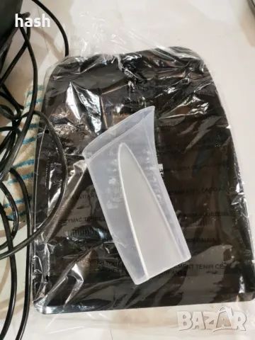 Вертикална прахосмукачка Vileda, Капацитет 0,640л, 400W, Дължина на кабела 7м, Черен, снимка 6 - Прахосмукачки - 49784450