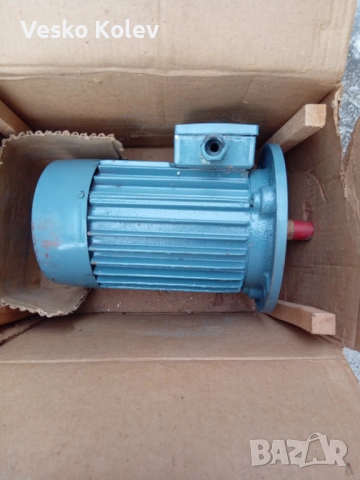 EЛЕКТРОМОТОР, снимка 4 - Електродвигатели - 52920465