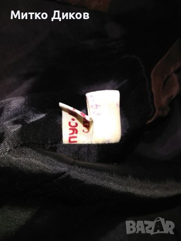 Велурен кожен елек от соца везан с народни мотиви на Иван Калчев село Бяла Варненско размер С, снимка 10 - Елеци - 44049280