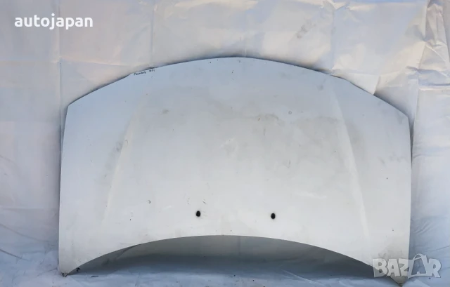 Преден капак Mazda Premacy 2003г