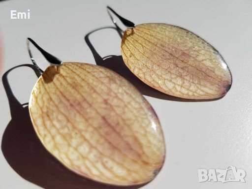 Лилави обеци с орхидея, Ръчна изработка, снимка 4 - Обеци - 36724486