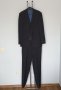Страхотен мъжки костюм HUGO BOSS , бизнес клас , размер 48ми , нов с етикет , цена на етикет 499€ . , снимка 1 - Сака - 39489447