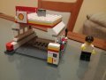 Конструктор Лего - Lego Ferrari 40195 - Shell Station polybag, снимка 1