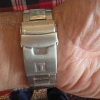 Продавам нов мъжки часовник” TISSOT Seastar”Автомат, снимка 5 - Мъжки - 38881697