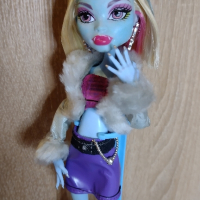 Монстър Хай /Monster High, снимка 2 - Кукли - 44852838