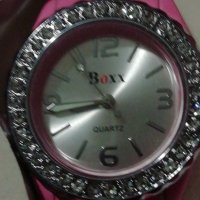 Часовник Брошка BOXX, снимка 1 - Дамски - 35584295