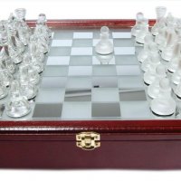  Шах стъкло в дървена кутия, снимка 5 - Шах и табла - 28017015