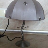 Настолна лампа, снимка 1 - Настолни лампи - 43014651