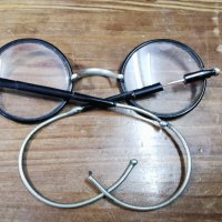 Стари диоптрични очила, снимка 5 - Антикварни и старинни предмети - 43362969