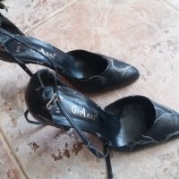 Продава дам.обувки, снимка 1 - Дамски обувки на ток - 36691017