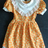 Официална копринена рокличка с дантела , снимка 1 - Детски рокли и поли - 26359082