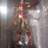 Списание Marvel Movie Collection + фигурка Железния Човек брой 1 имам и брой 2, снимка 8 - Списания и комикси - 44068276