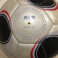 Футболна топка Adidas, снимка 4 - Футбол - 43586712