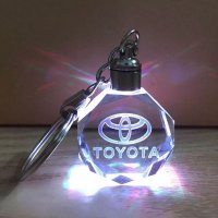 Кристален светещ ключодържател с авто лого, снимка 6 - Аксесоари и консумативи - 27192374