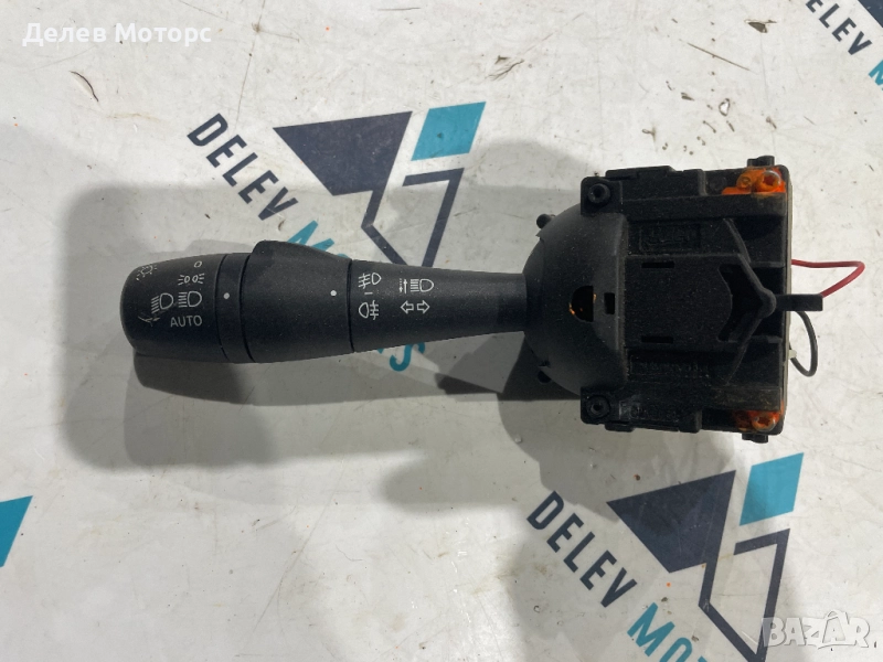 255676085R лостче за фарове, мигачи светлини от Renault Clio Estate 1.5 DCI, снимка 1