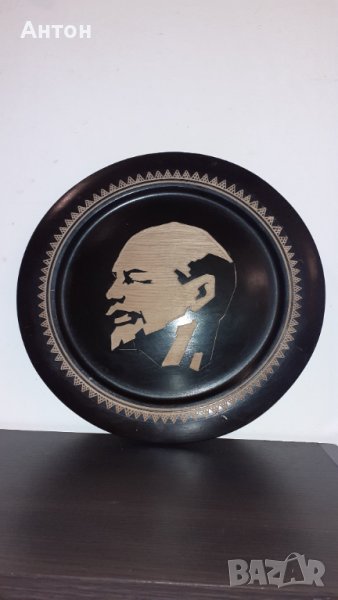 Пано дърворезба Ленин., снимка 1