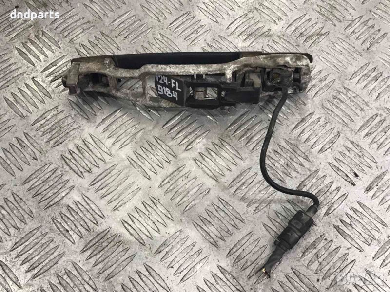 Предна лява дръжка Mercedes W124,1992г., снимка 1