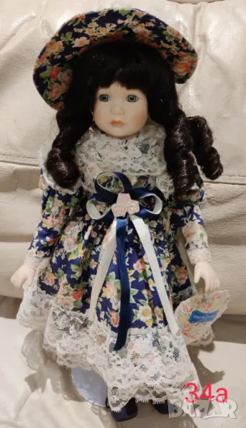 Порцеланова кукла , снимка 1