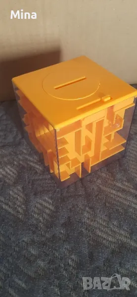 Касичка пъзел с топче, снимка 1