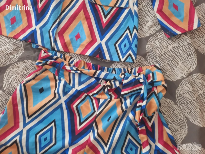 Дамско сако с къси панталони, снимка 1